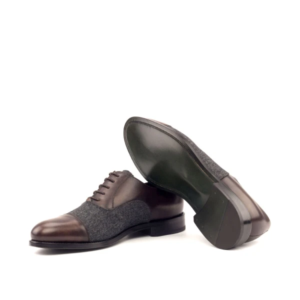 Derby shoes