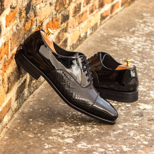 mens saddle shoes wide width