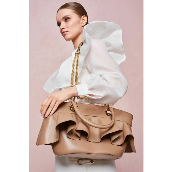 Sleek peanut quilted leather bag Bags bag Luxury Shoes 