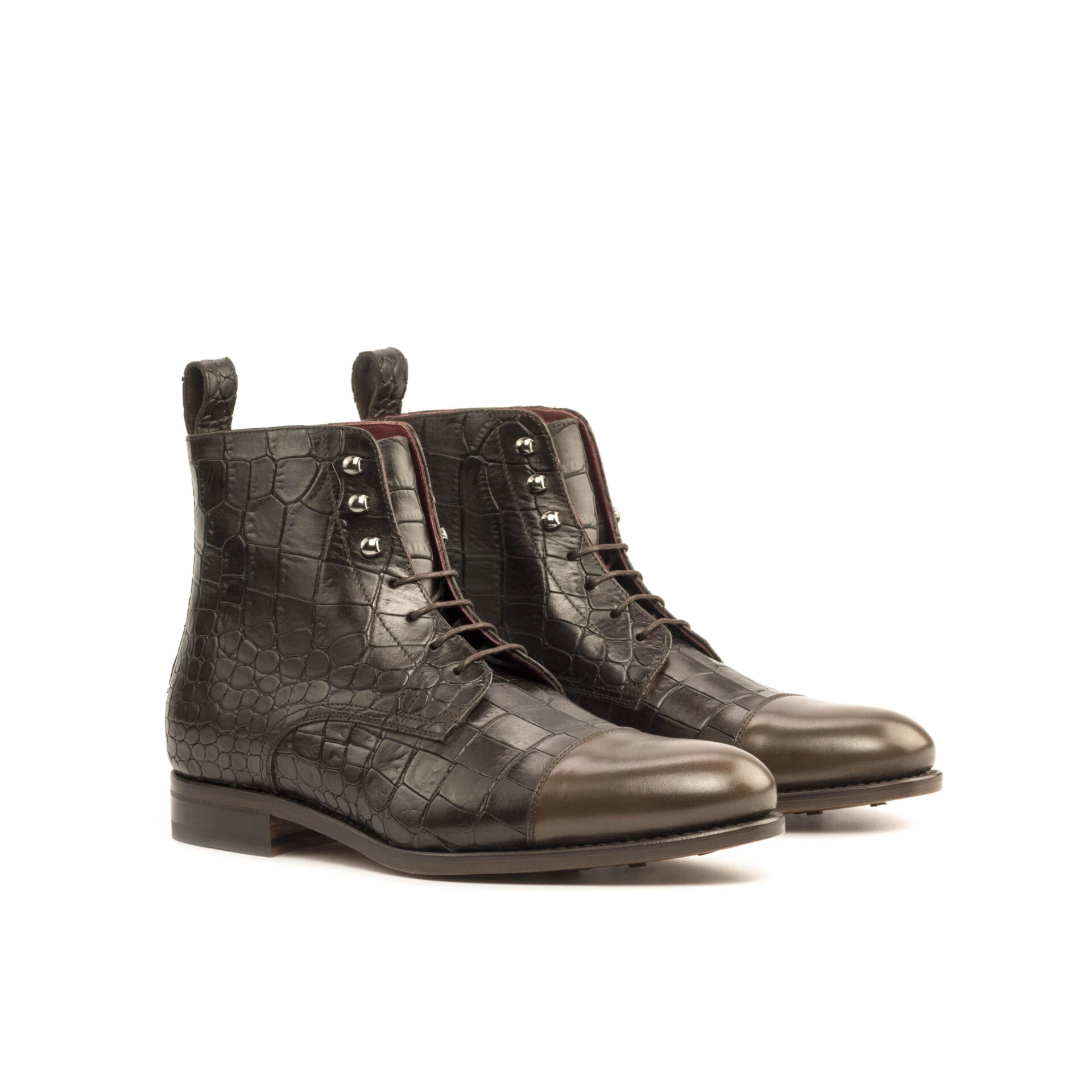 b8de18e2-9db8-436b-8f7b-a35719c5b2e9-B Chelsea Boots
