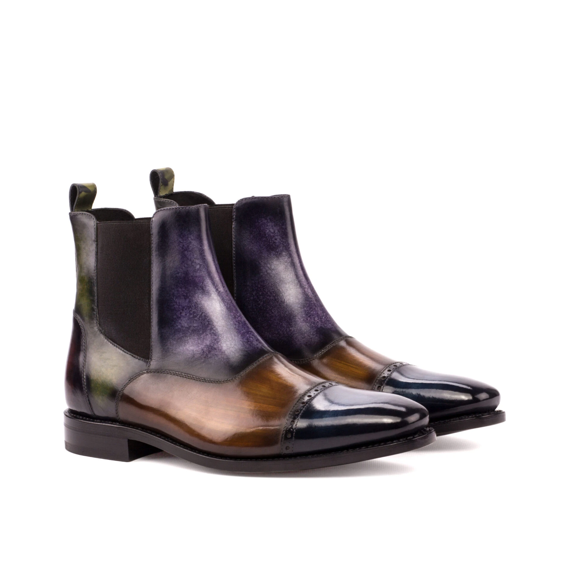 0c89a0ed-5837-4e8b-8de5-9f84376f2986-B Chelsea Boots