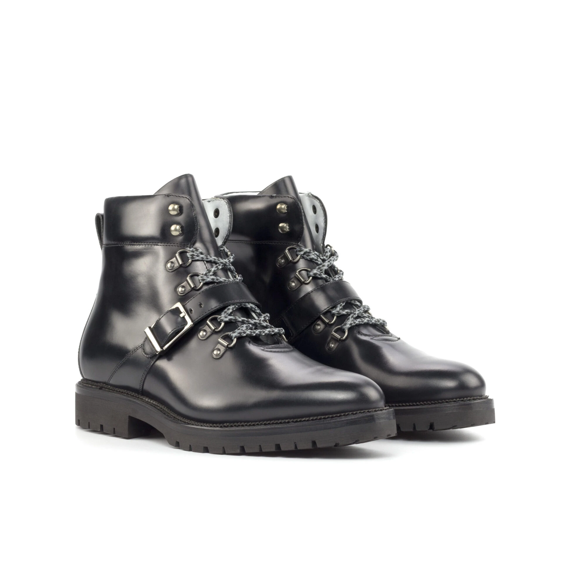 6eabd35e-6de0-4728-a5a1-798c842f4ef1-B Hiking Boots