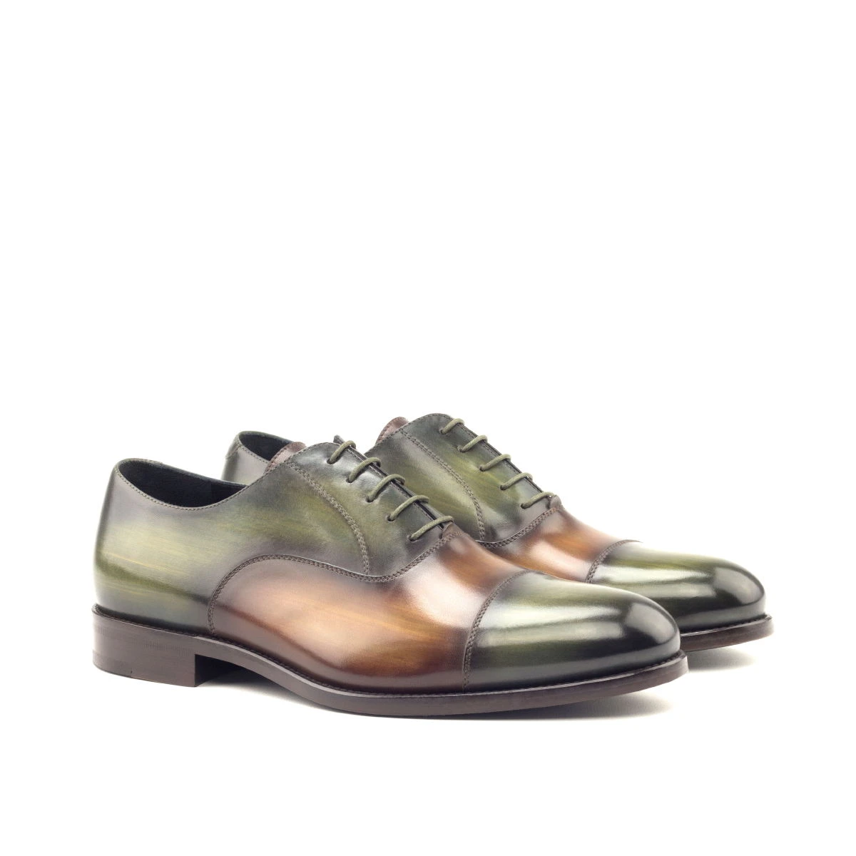 a821b93d-bd4a-41d4-aa32-6ecab29d4b49-B mens saddle shoes near me