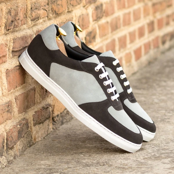 low top sneakers for Mens