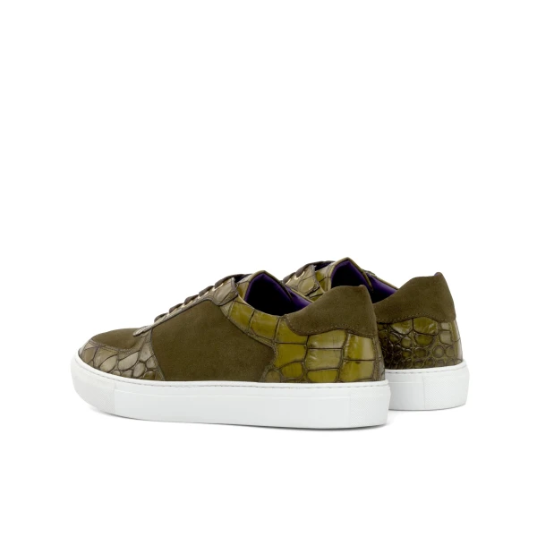 Mens low top sneakers