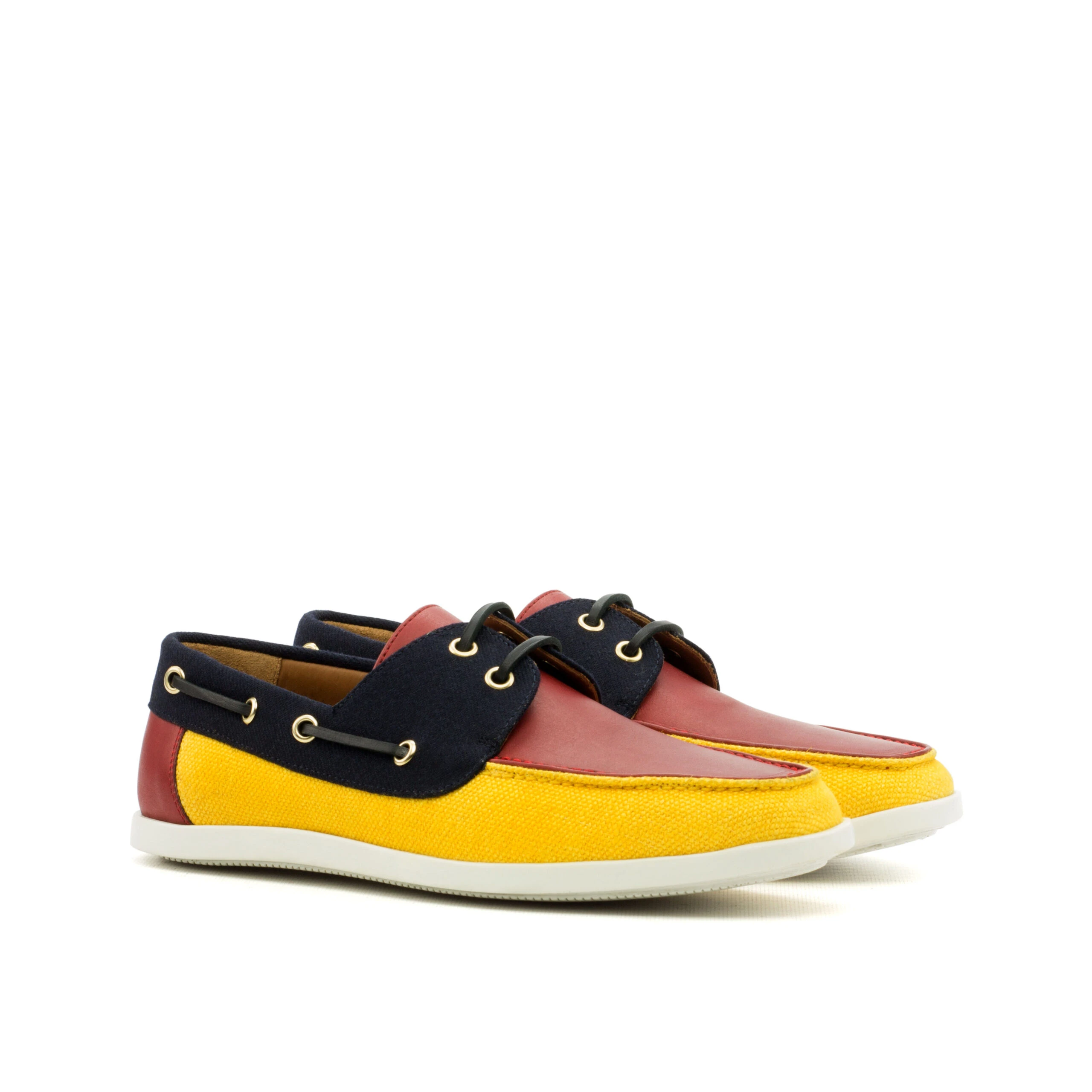 cbd434b1-8bbd-43d2-96b5-82e9edceed99-B mens boat shoes