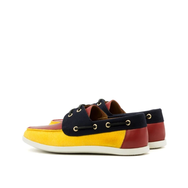 mens brown boat shoes