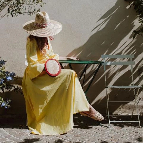 straw fedora hat