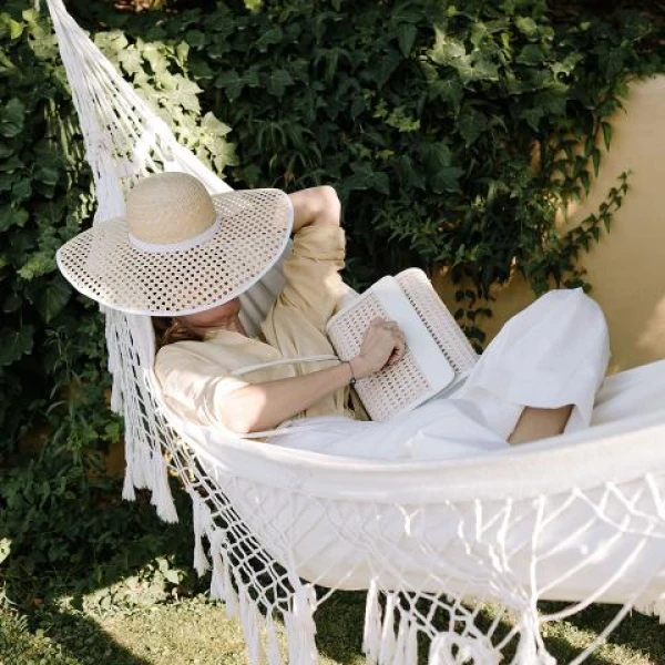 straw fedora hat