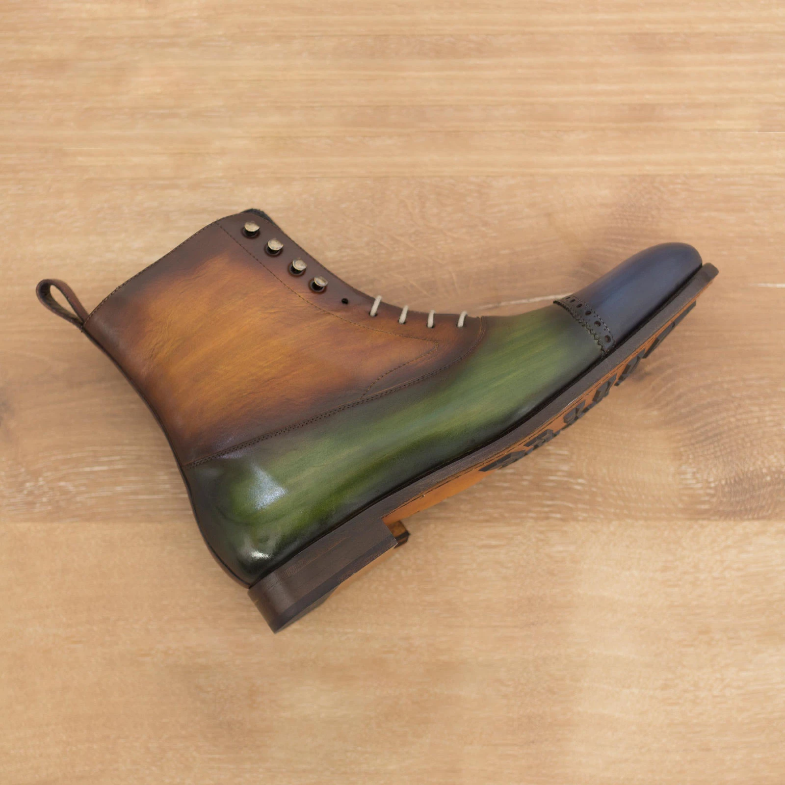 2045_hd men Chelsea Boots