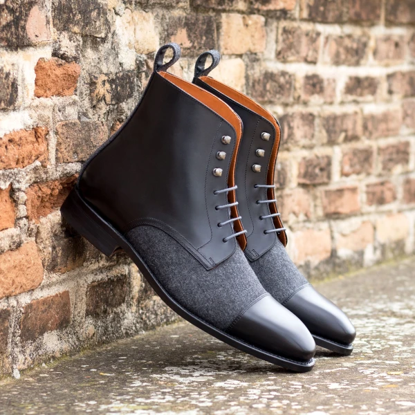  Luxury Handbags By You Grey Jumper Boots