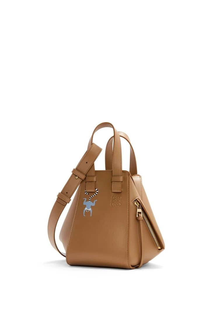 LOEWE-Lemur-compact-Hammock-bag-in-satin-calfskin Lemur compact Hammock bag in satin calfskin - Image 1