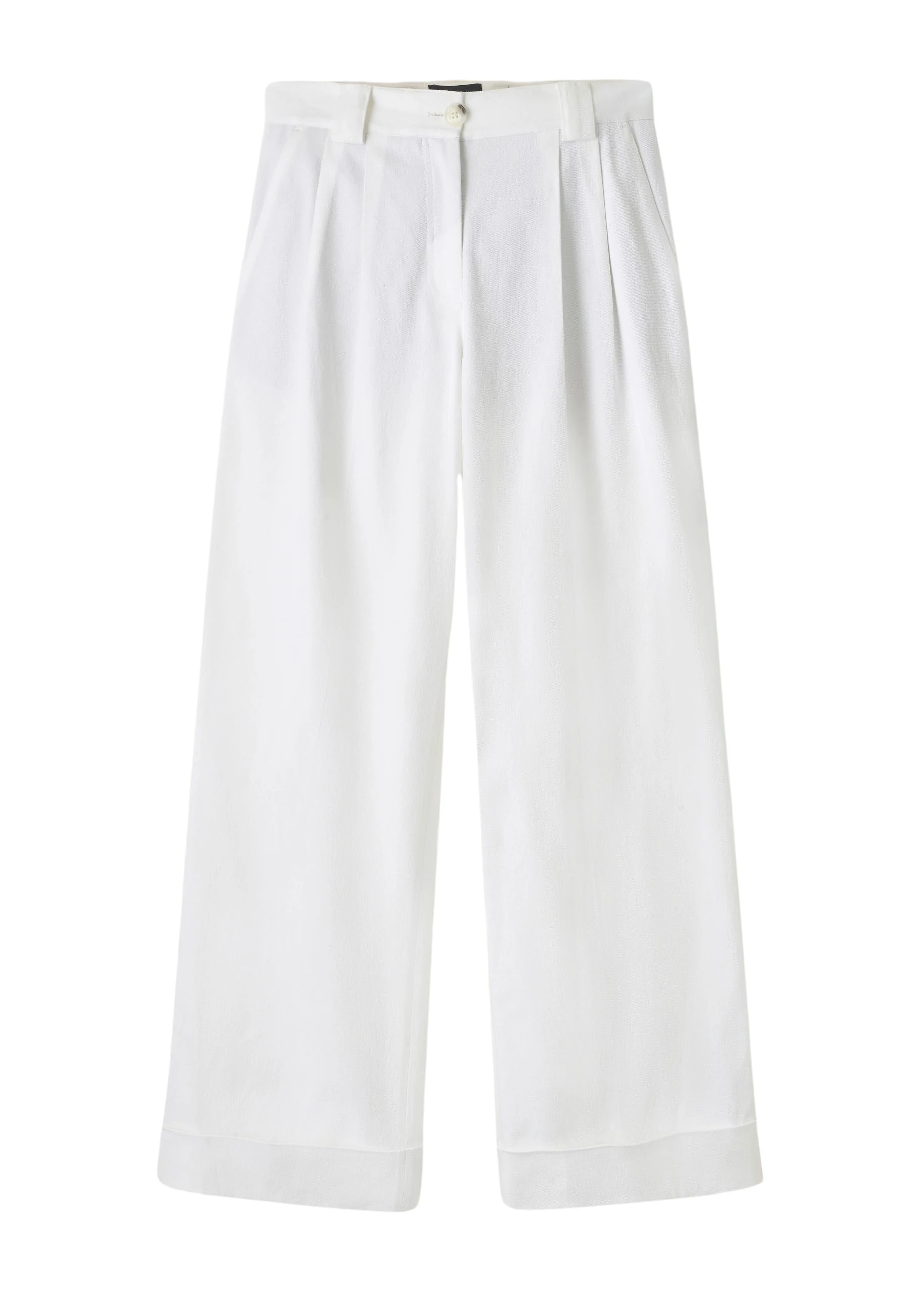 Me-and-Em-Pleated-Straight-Leg-Sneaker-Grazer-Pant-scaled81233_nobg Pleated Straight-Leg Sneaker-Grazer Pant - Image 1