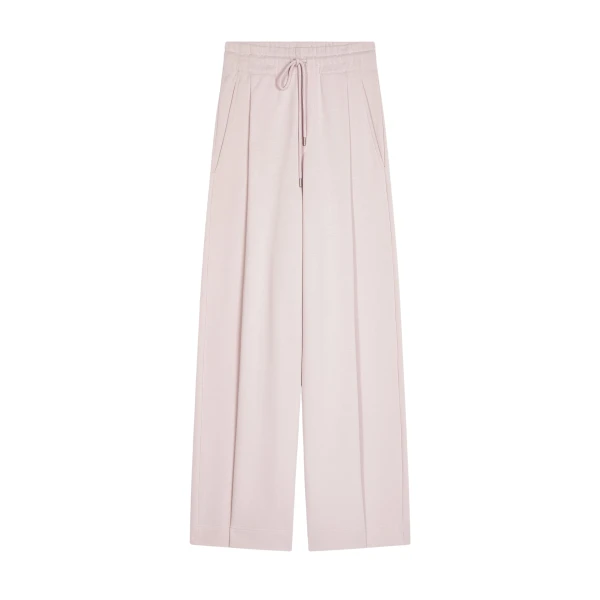 Loose sweatpants