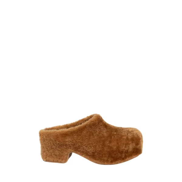 Shearling clogs