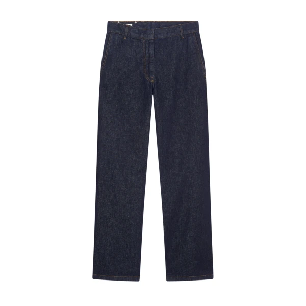 Slouchy jeans