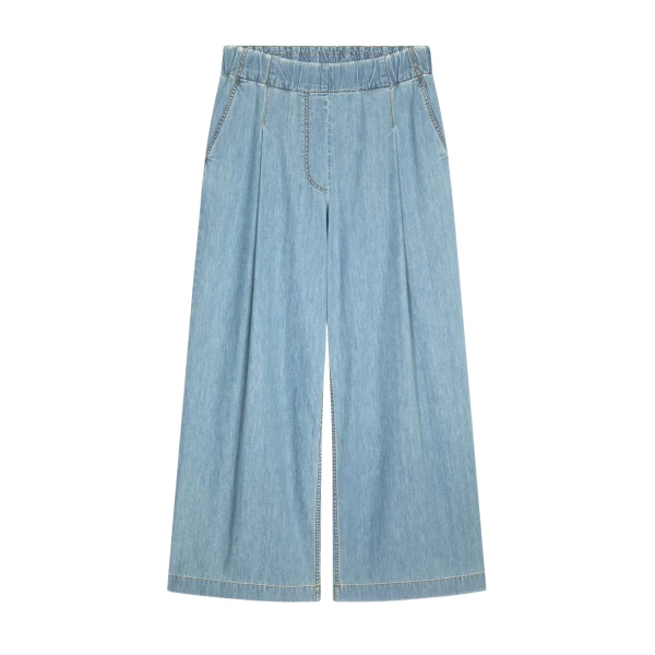 Wide leg jeans