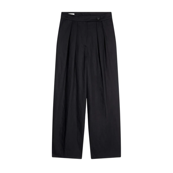 Wide pleated pants