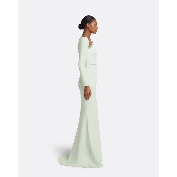 safiyaa gown