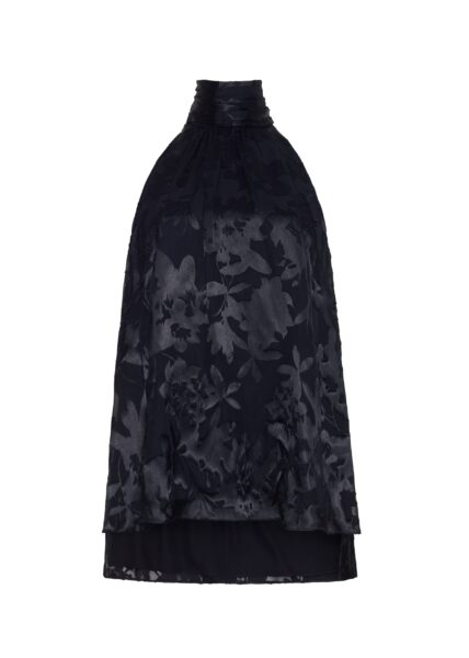 Image of model facing front – giulia top