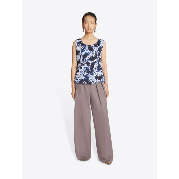 with draping and Orchid Petal all-over print.