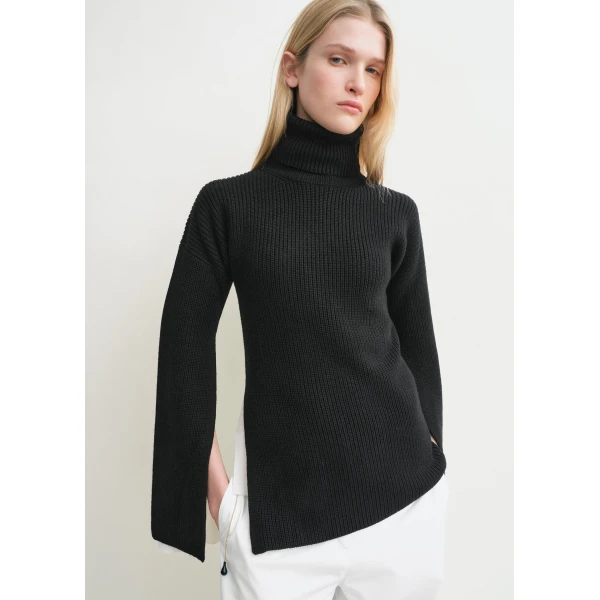 Toteme toteme sweater luxury Clothing from  Luxury Handbags Marketplace