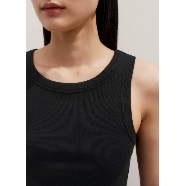 Me and Em Ultimate Crew Neck Tank – luxury British Black in Me and Em exclusively at Luxury Shoes 
