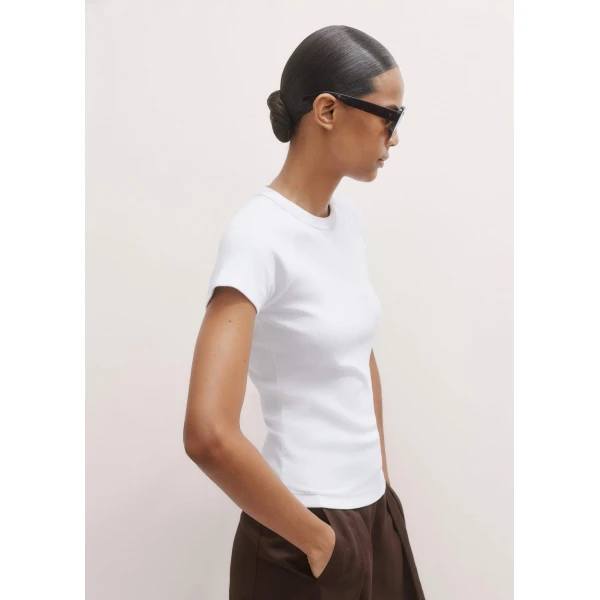 Me + Em Ultimate Raglan Tee – luxury British White in Me and Em exclusively at Luxury Shoes 