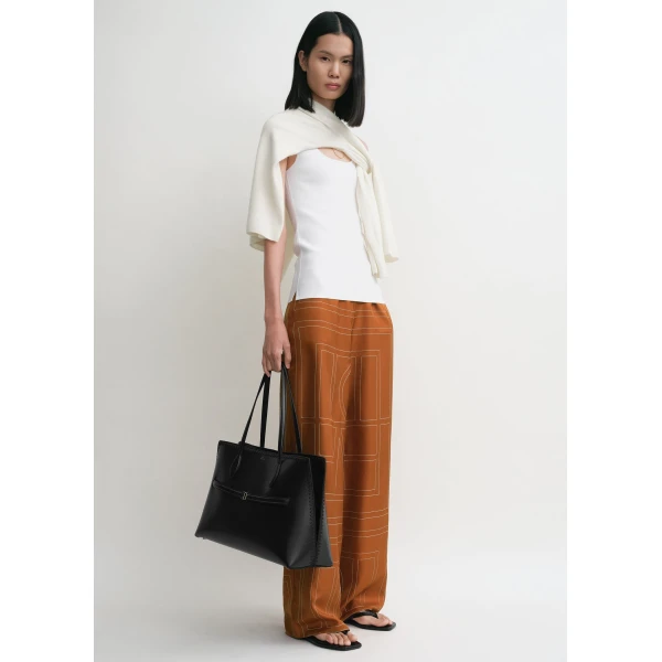 Toteme Pant luxury Clothing from  Luxury Handbags Marketplace
