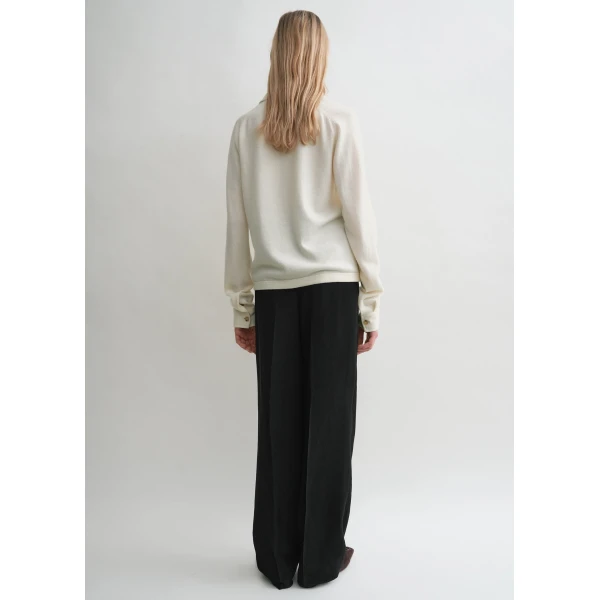 Toteme Knitwear with minimalist design at Luxury Shoes 