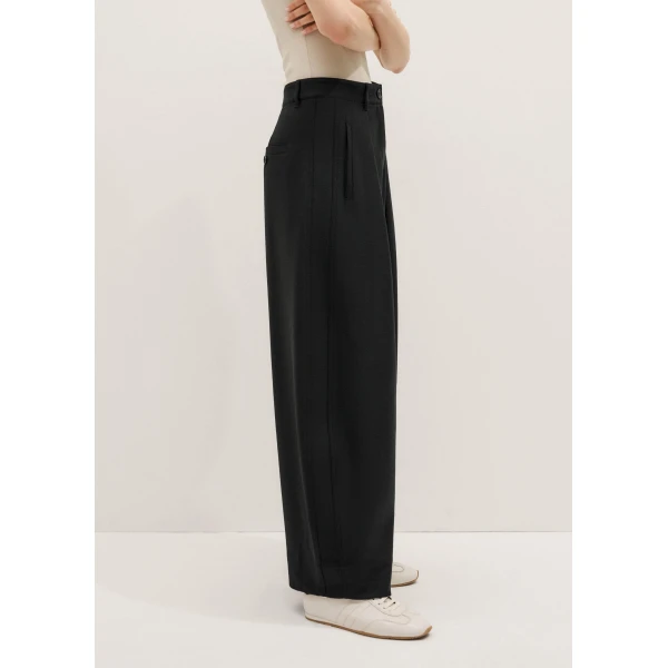 Me and Em Barrel Leg Pant – luxury British Black in Me and Em exclusively at Luxury Shoes 