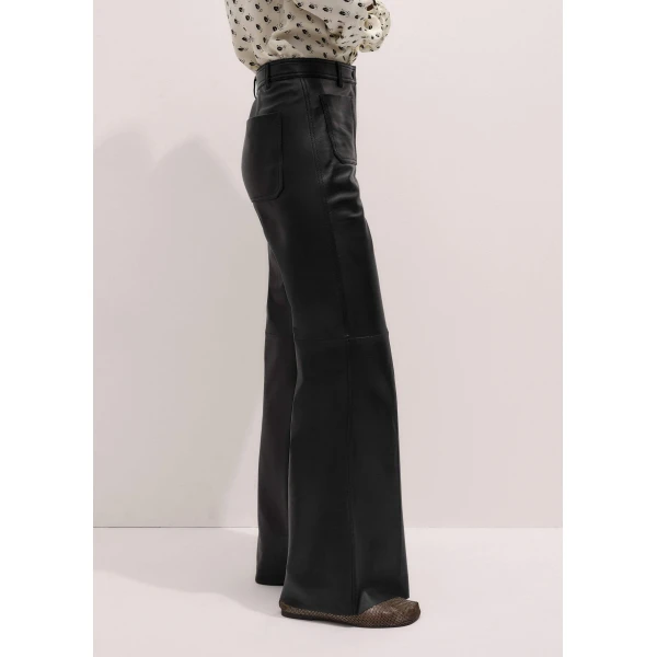 Me + Em Boot Cut Pant – luxury British Black in Me and Em exclusively at Luxury Shoes 