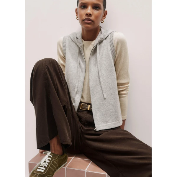 Me + Em Cashmere Sleeveless Relaxed Zip Hoody – luxury British Grey in Me and Em exclusively at Luxury Shoes 