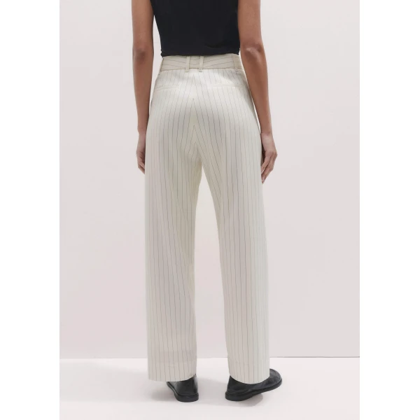 Me + Em Clever Pant – luxury British Ivory in Me and Em exclusively at Luxury Shoes 