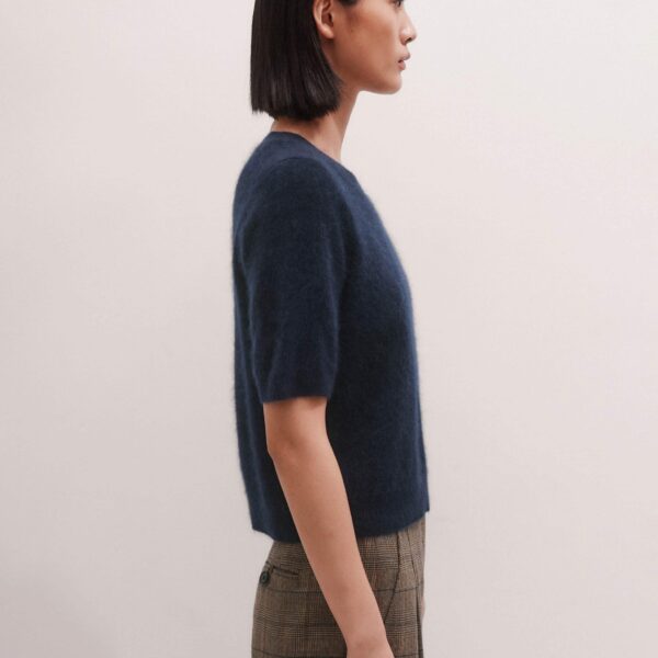 Me + Em Crop Knit Tee – luxury British Blue in Me and Em exclusively at Luxury Shoes 