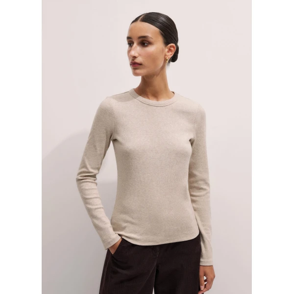 Me + Em Perfect Basic Top – luxury British Beige in Me and Em exclusively at Luxury Shoes 