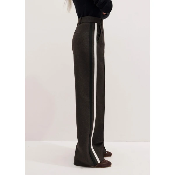 Me + Em Sporty Smart Man Pant – luxury British Brown in Me and Em exclusively at Luxury Shoes 