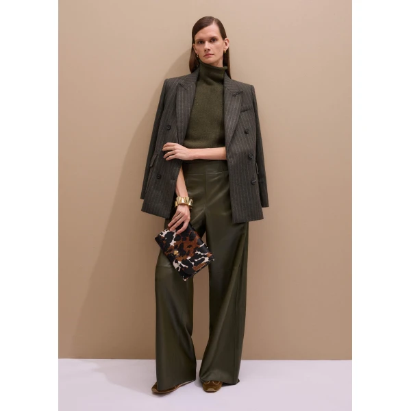 Me + Em Straight Crop Vest – luxury British Green in Me and Em exclusively at Luxury Shoes 