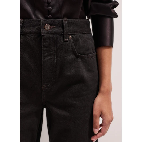Me + Em Straight-Leg Jean – luxury British Black in Me and Em exclusively at Luxury Shoes 