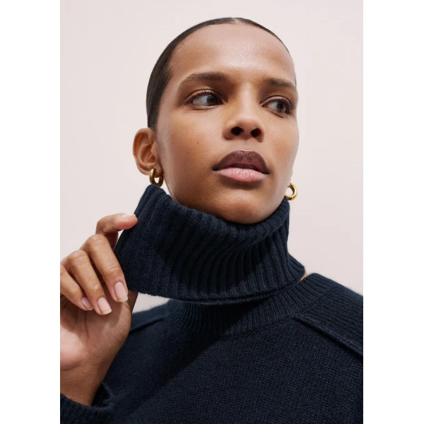 Me + Em Sunday Sweater + Snood – luxury British Blue in Me and Em exclusively at Luxury Shoes 