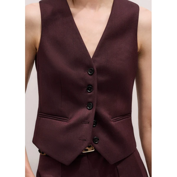 Me and Em Tailored Vest – luxury British Red in Me and Em exclusively at Luxury Shoes 