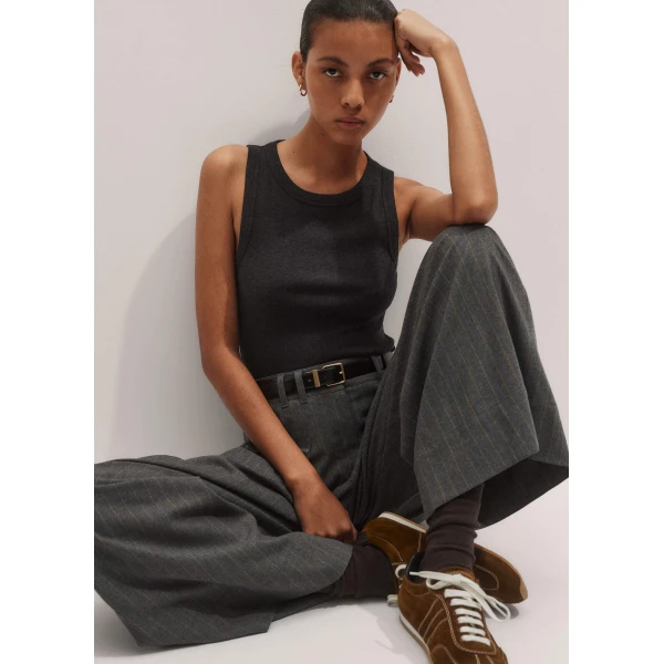 Me and Em Ultimate Crew Neck Tank – luxury British Gray in Me and Em exclusively at Luxury Shoes 
