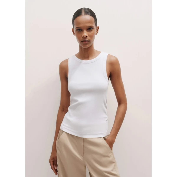 Me and Em Ultimate Crew Neck Vest – luxury British White in Me and Em exclusively at Luxury Shoes 