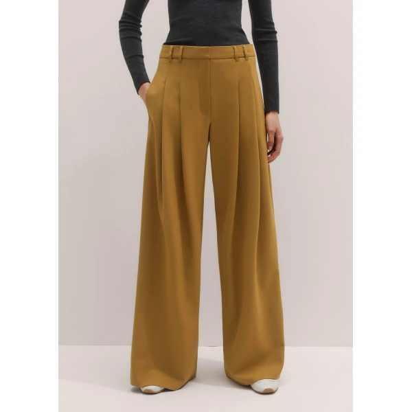 Me + Em Wide-Leg Pleat Trouser – luxury British Yellow in Me and Em exclusively at Luxury Shoes 