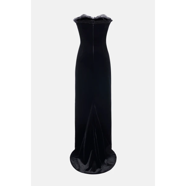 Vevet Gown With Bow