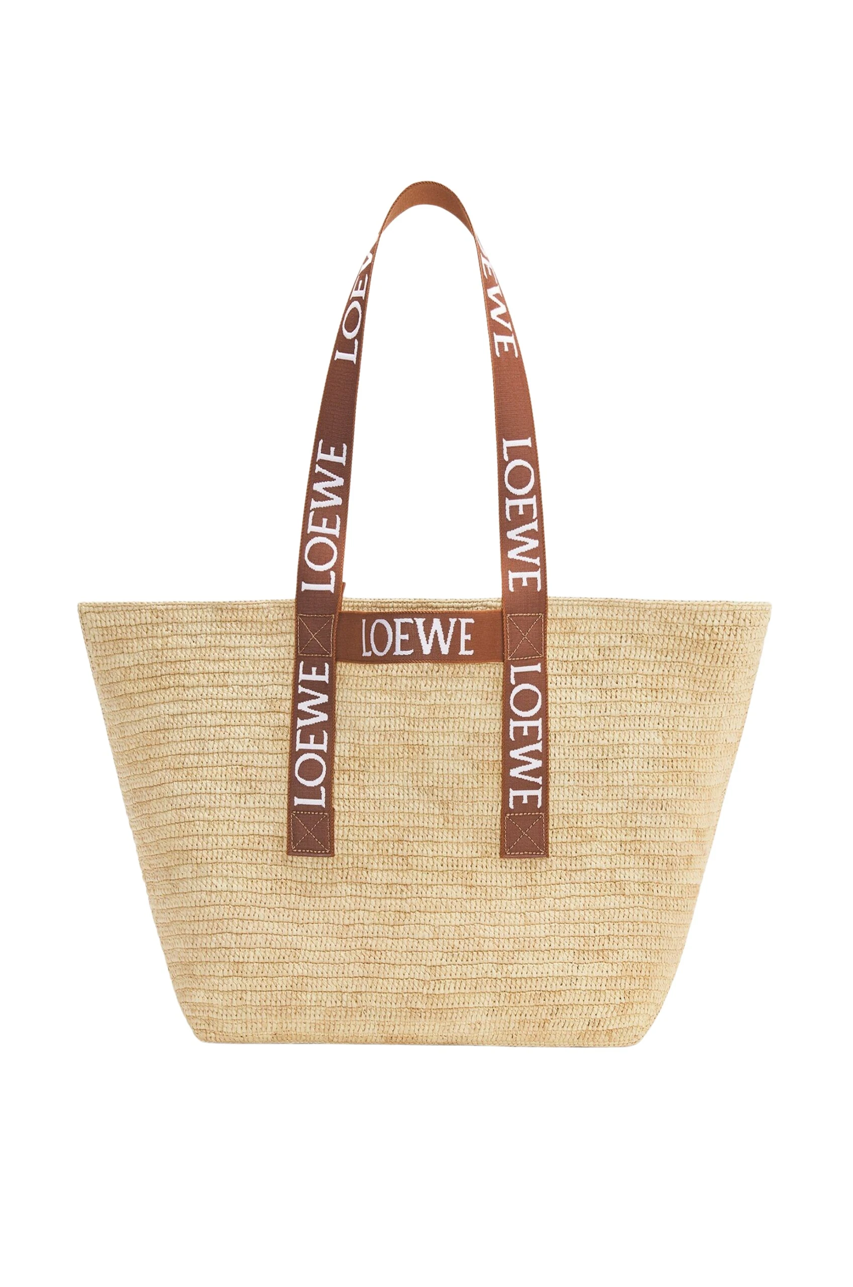 LOEWE-Fold-Shopper-In-Raffia-2025-coveti-4-scaled34845_nobg coveti