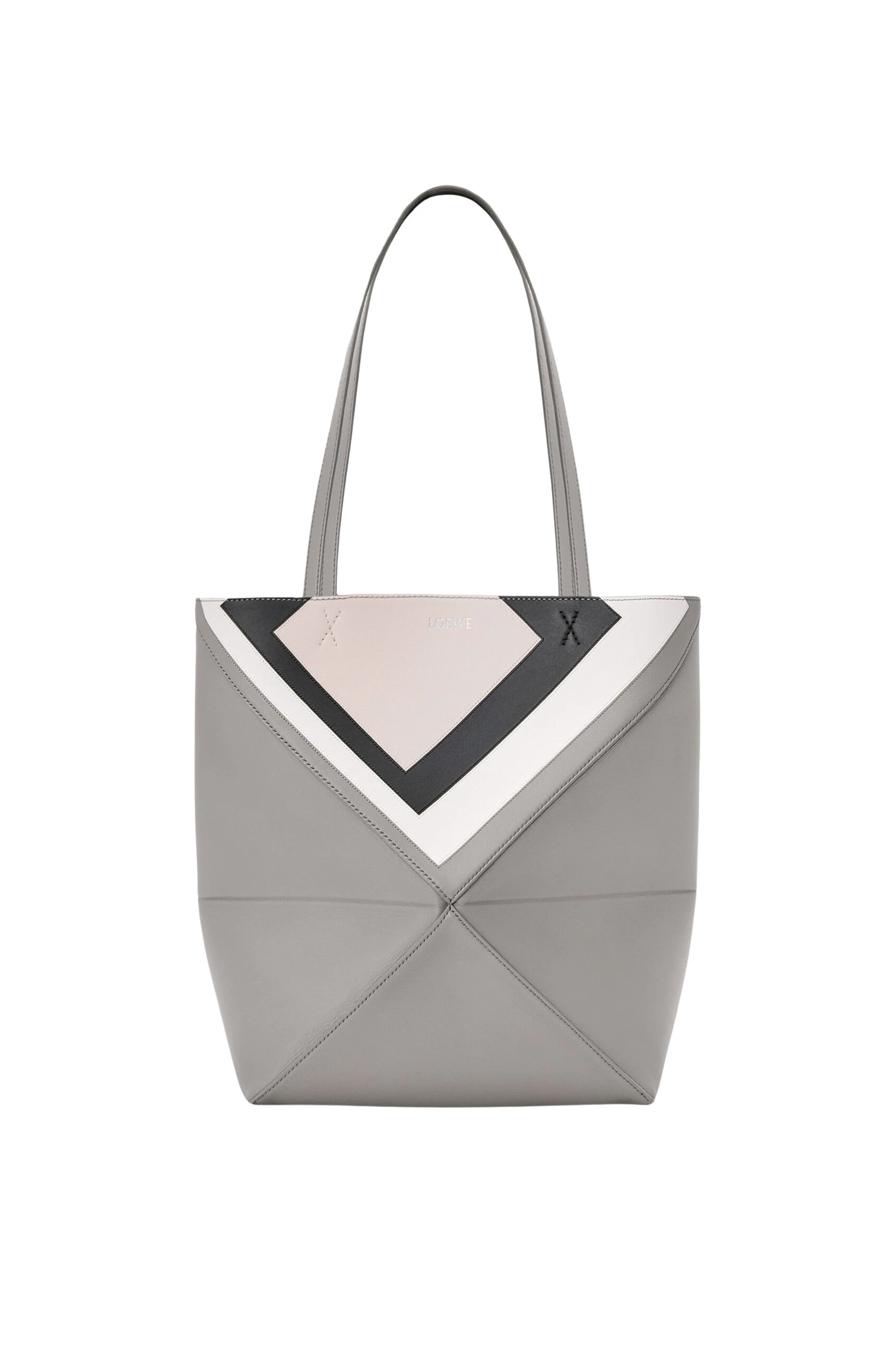 LOEWE-Medium-Puzzle-Fold-Tote-In-Nappa-Calfskin-2025-coveti-4-scaled22640_nobg coveti