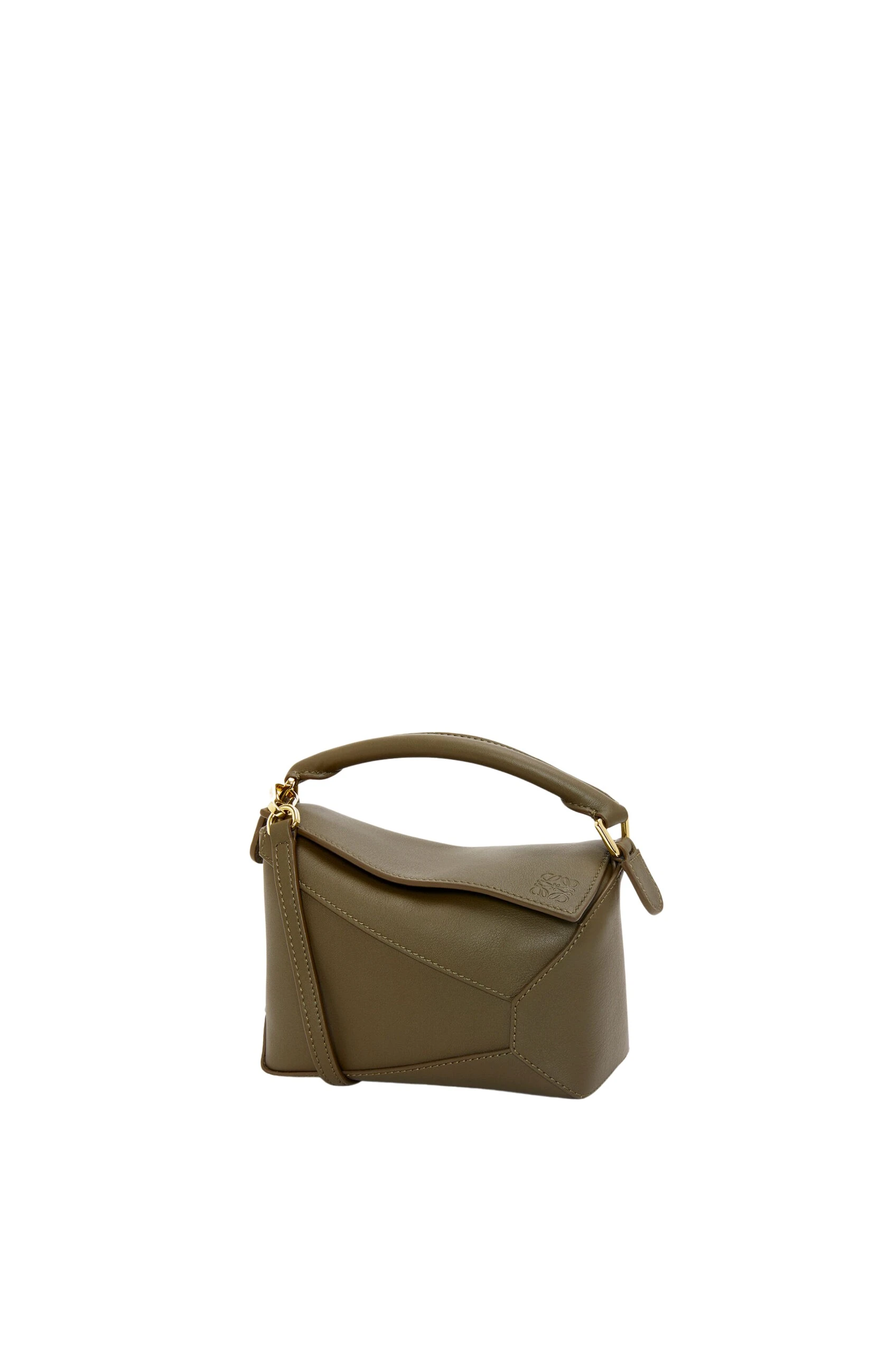 LOEWE-Mini-Puzzle-Edge-Bag-In-Classic-Calfskin-2025-coveti-5-scaled64591_nobg coveti