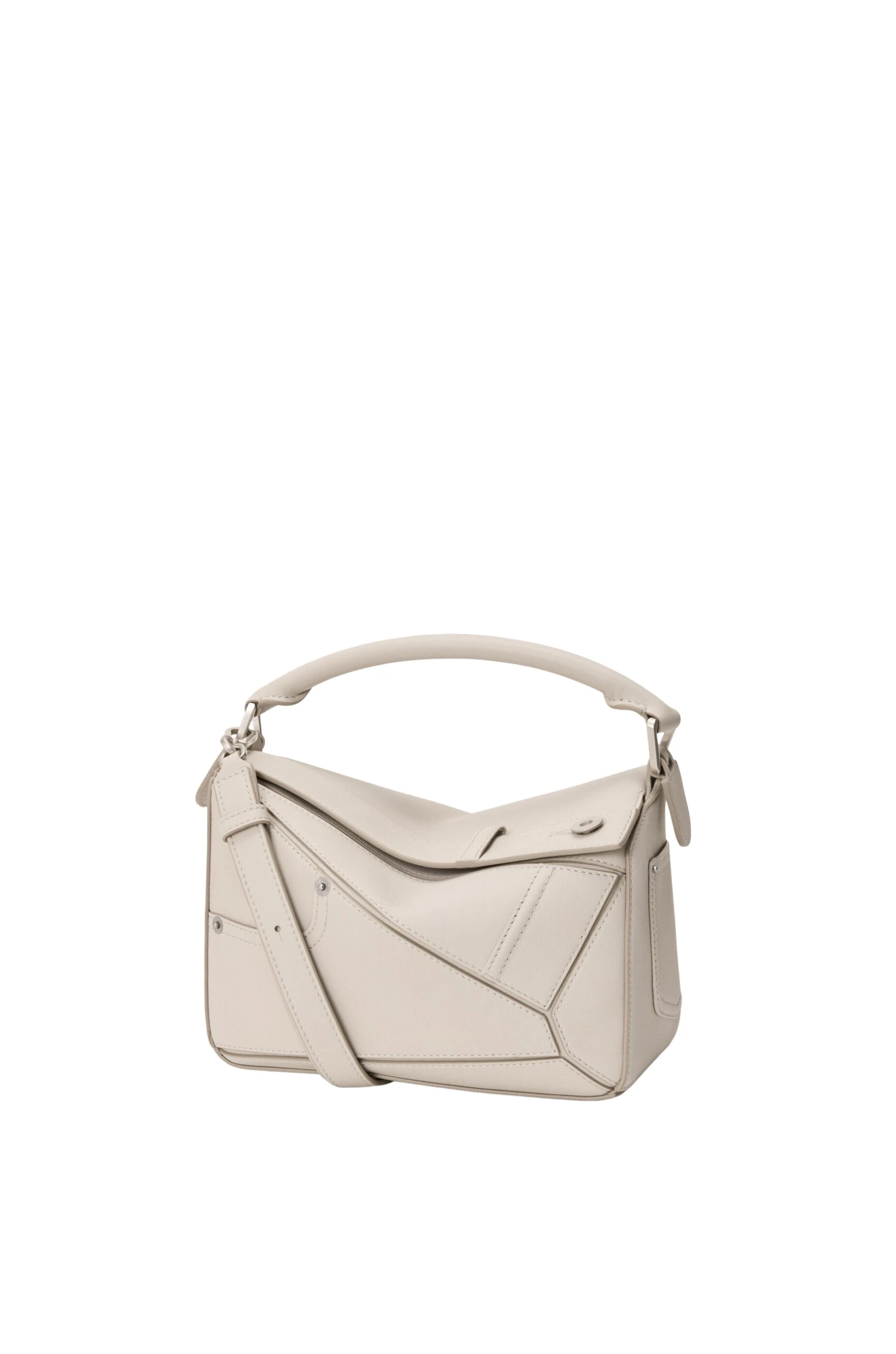 LOEWE-Panta-Small-Puzzle-Bag-In-Shiny-Calfskin-2025-coveti-5-scaled69387_nobg coveti