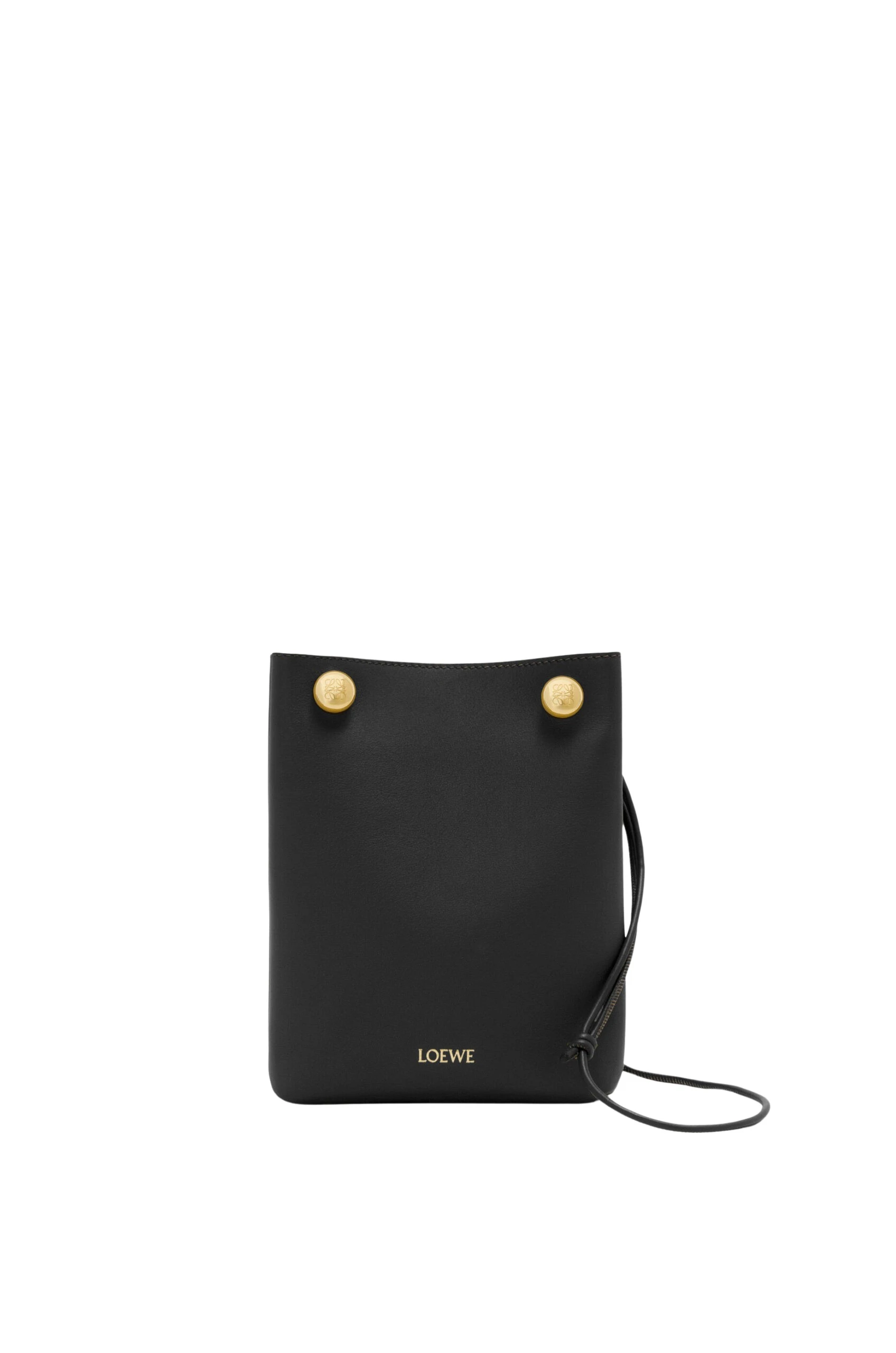 LOEWE-Pebble-Pouch-In-Smooth-Calfskin-2025-coveti-4-scaled67382_nobg coveti